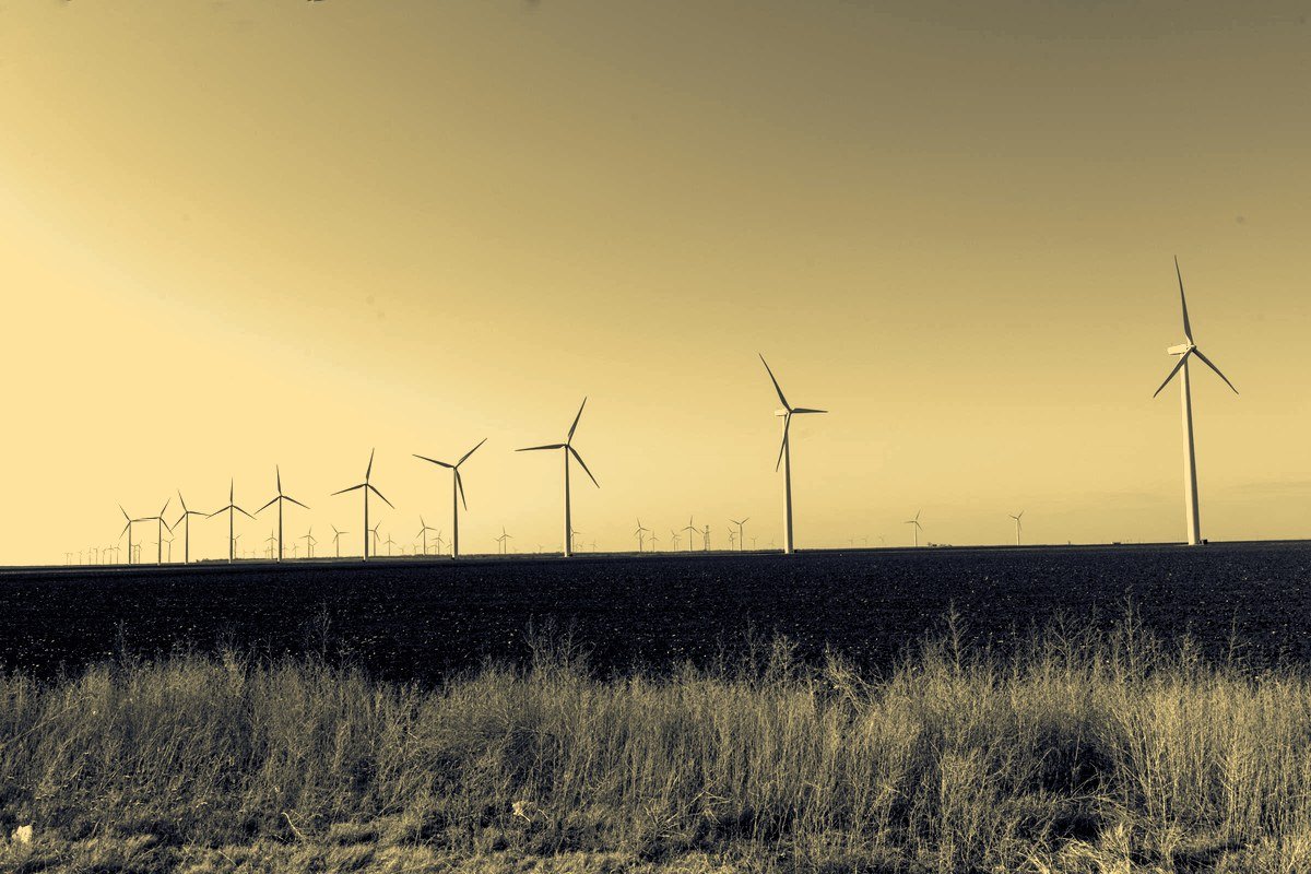 Prevailing Wage and Apprenticeship Rules for New Mexico Clean Energy Contractors: The 2027 Deadline, the Cure Math, and the Tribal Overlay